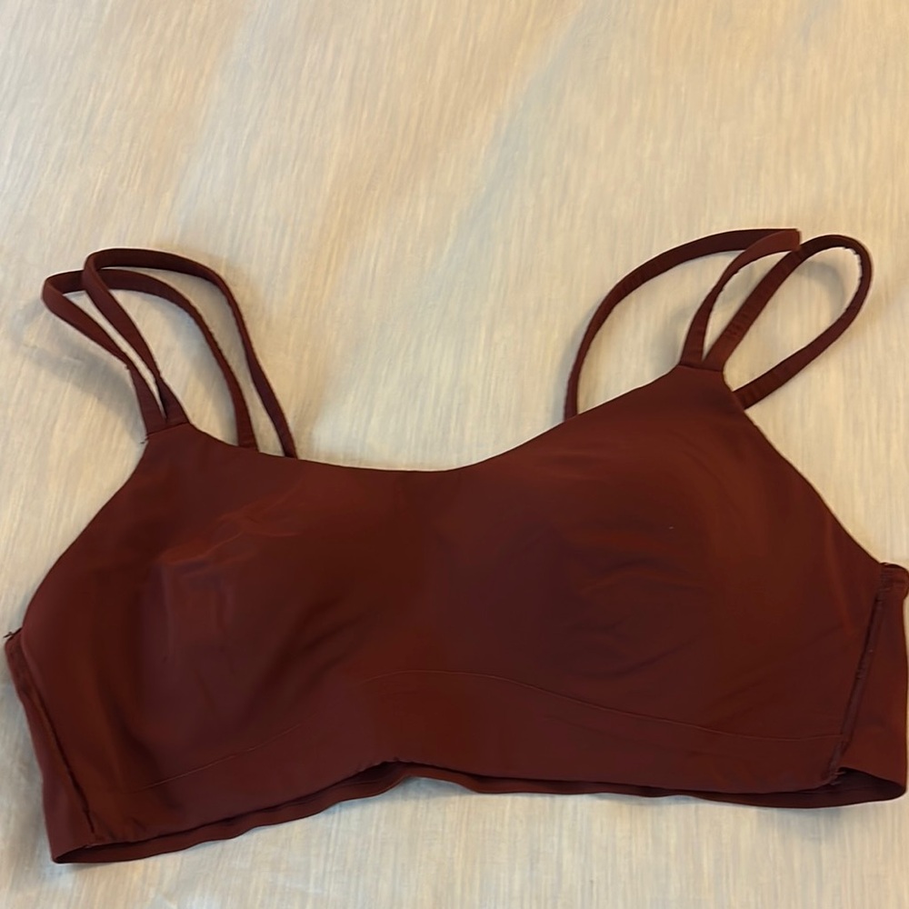 Barely worn sports bra - Picture 1 of 2